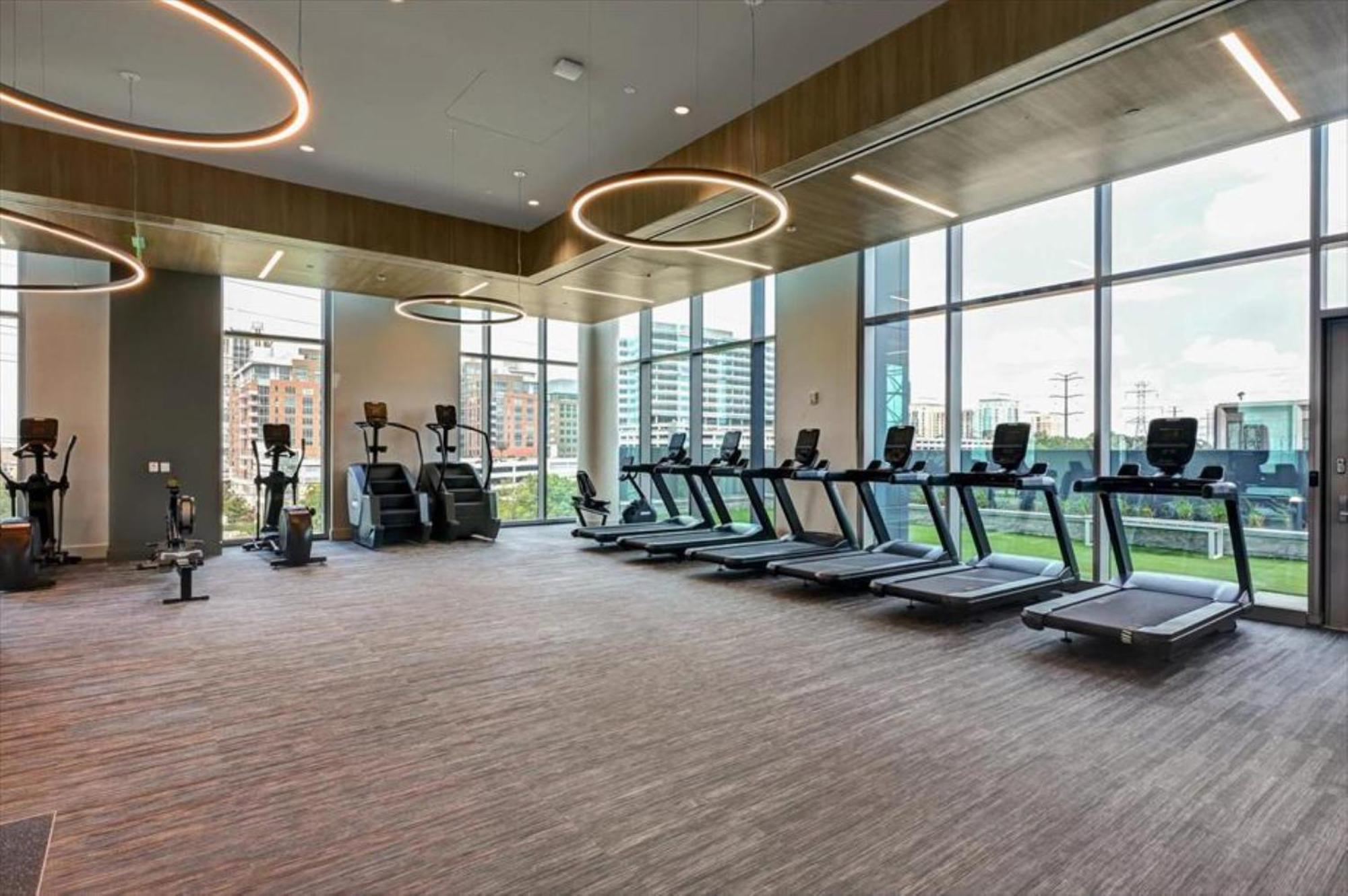 Global Luxury Suites At Town Center Reston Extérieur photo