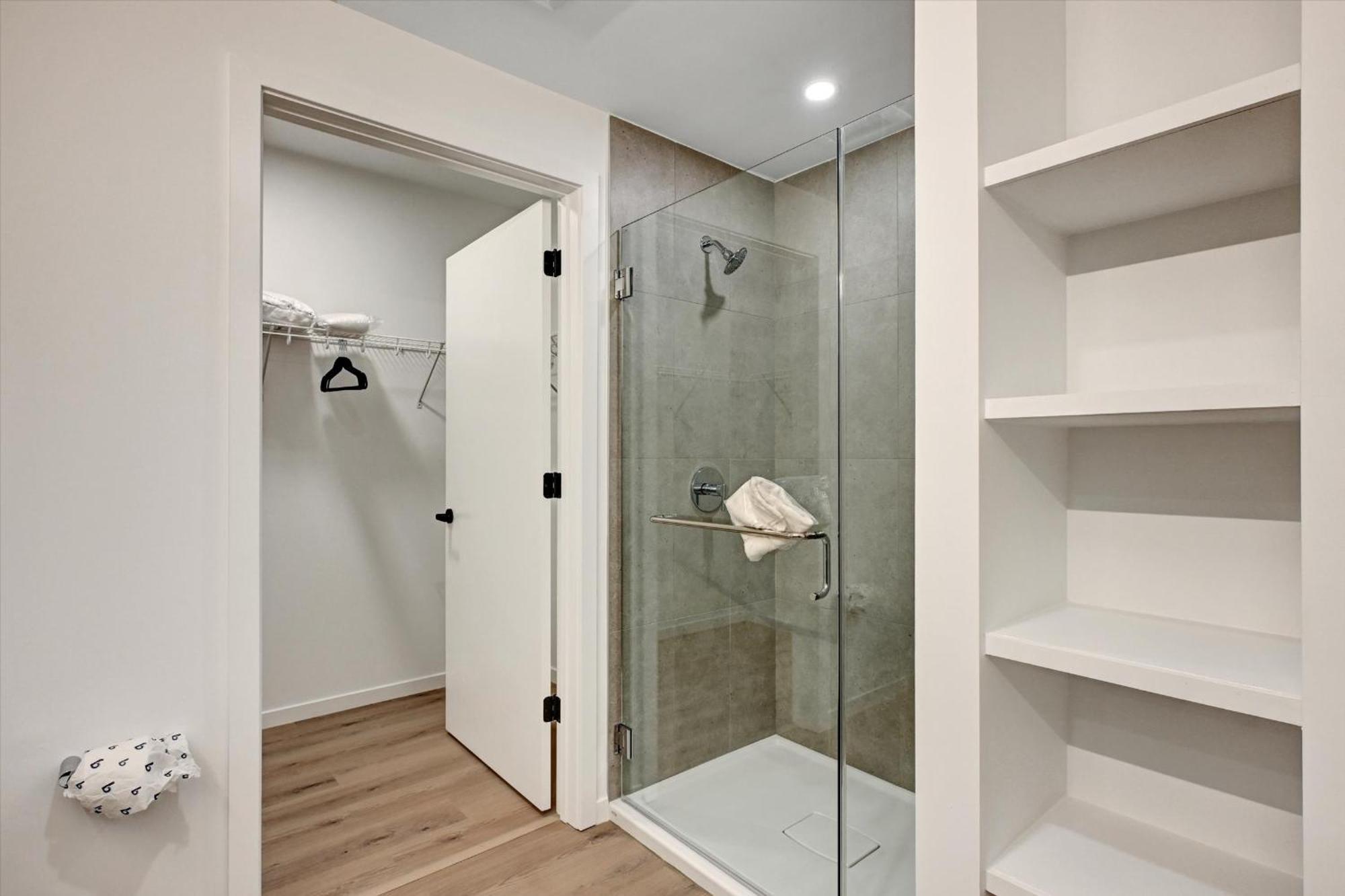 Global Luxury Suites At Town Center Reston Extérieur photo