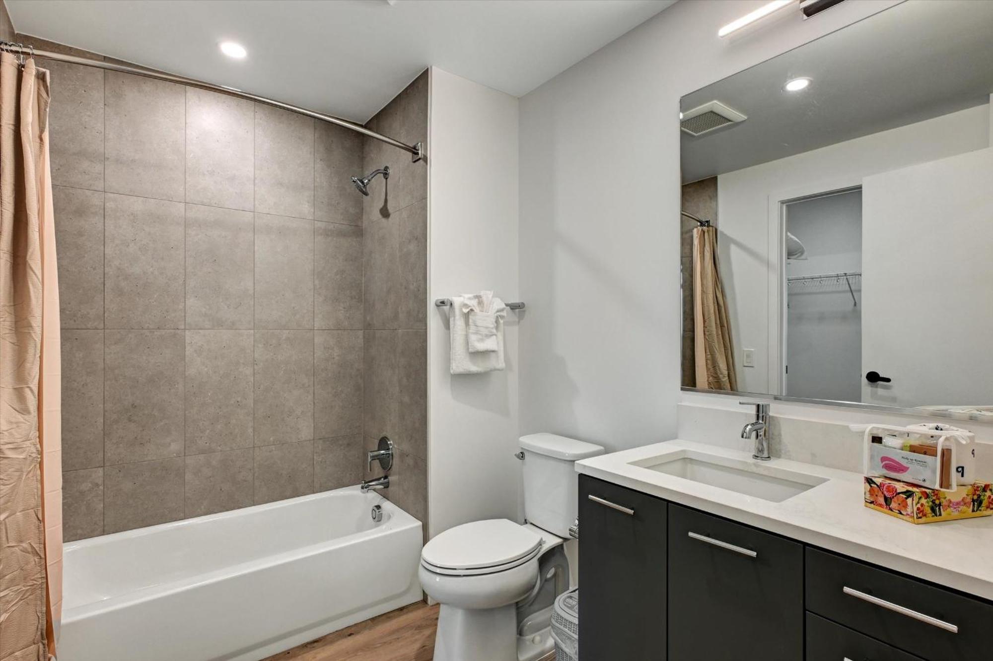 Global Luxury Suites At Town Center Reston Extérieur photo
